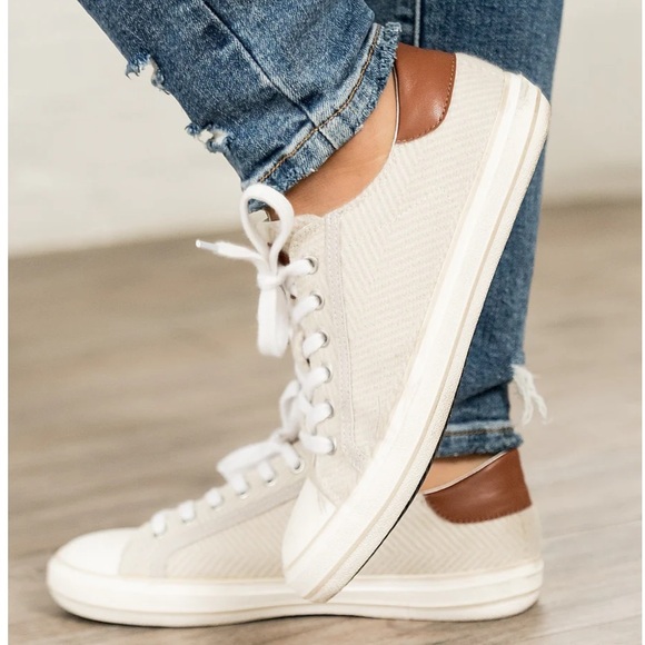 Penny Lane Sneakers - Picture 4 of 6